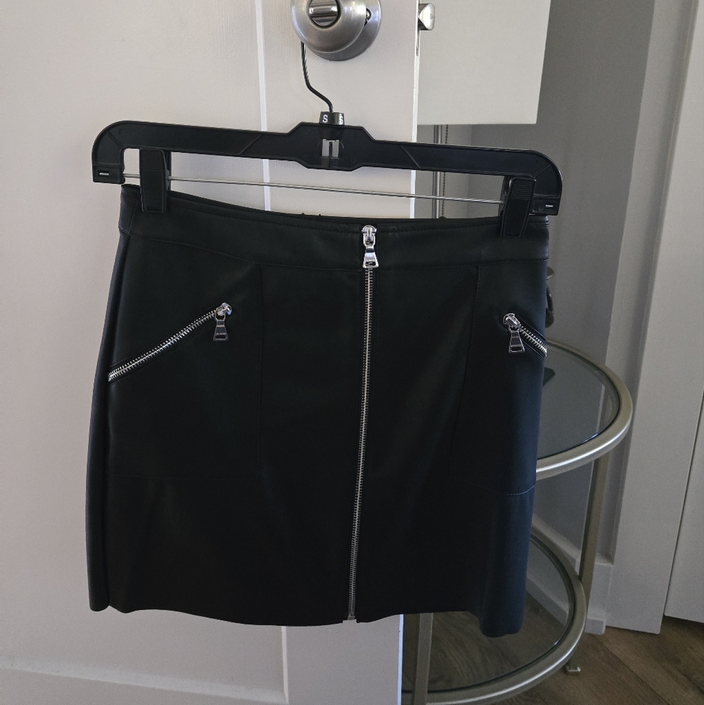 NWT Express Vegan Leather Zip Mini Skirt